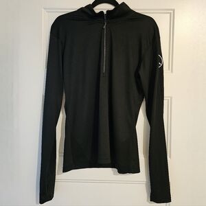Fossa Women's Black Long Sleeve Half-Zip Top with Mercedes Logo Sz Large